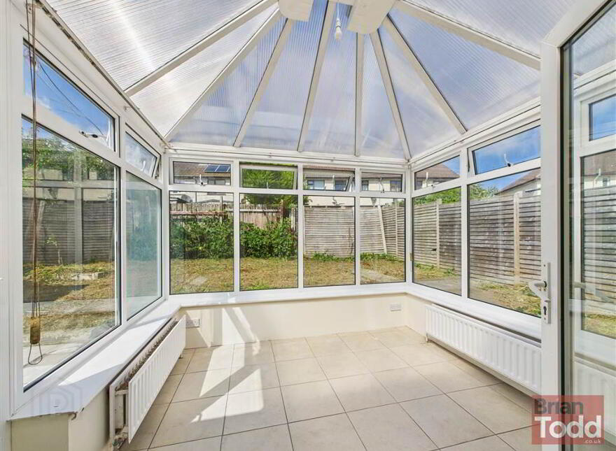 Carneal Close, Larne, BT40 2EZ