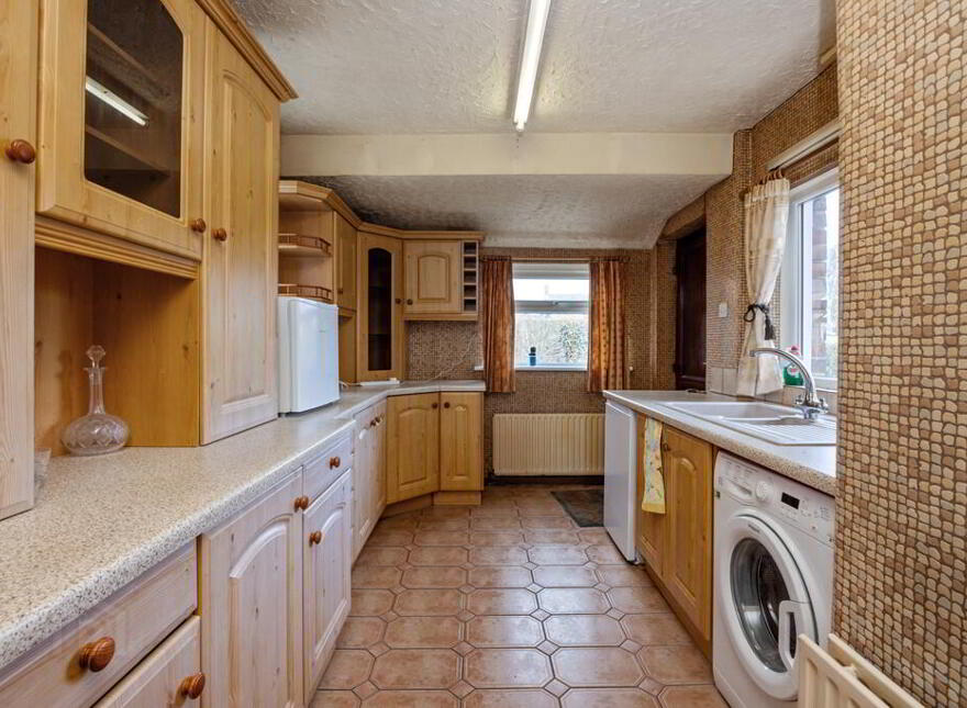 48 Cheltenham Park, Belfast, BT6 0HR