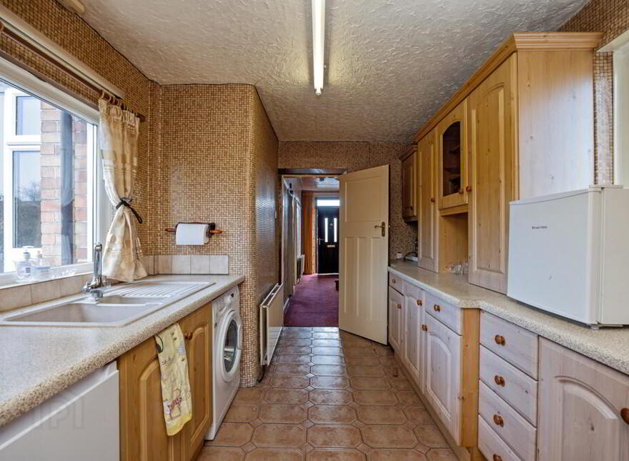 48 Cheltenham Park, Belfast, BT6 0HR
