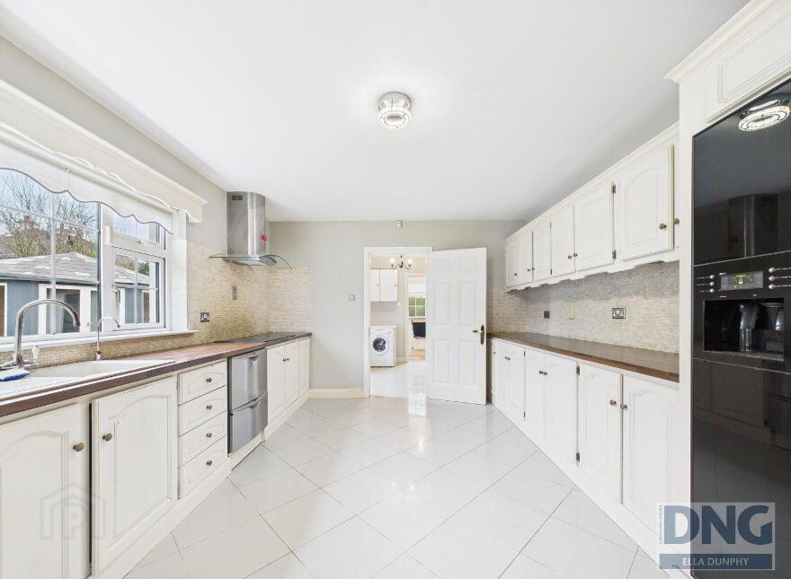 21 Springmount, Waterford Road, Kilkenny Town, R95E5X9
