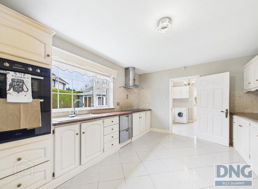 21 Springmount, Waterford Road, Kilkenny Town, R95E5X9
