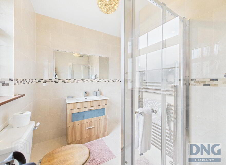 21 Springmount, Waterford Road, Kilkenny Town, R95E5X9