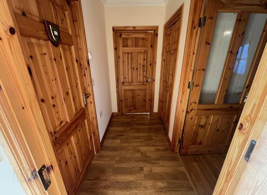 Apt 8a, Carrowmore Meadows, Knock