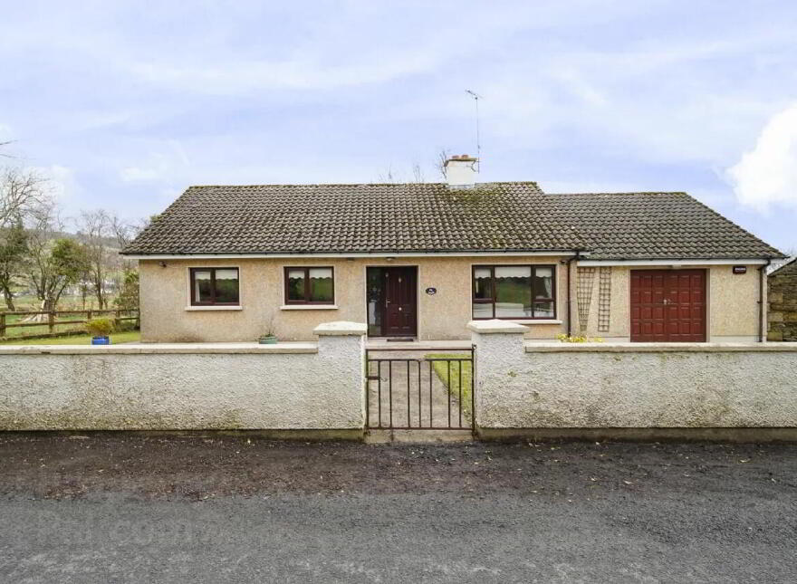 Ol, 0 Rockhill, Letterkenny, F92RD37 photo