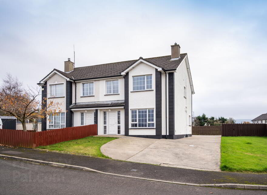 6 Mulberry Avenue, Buncrana, F93PX27 photo