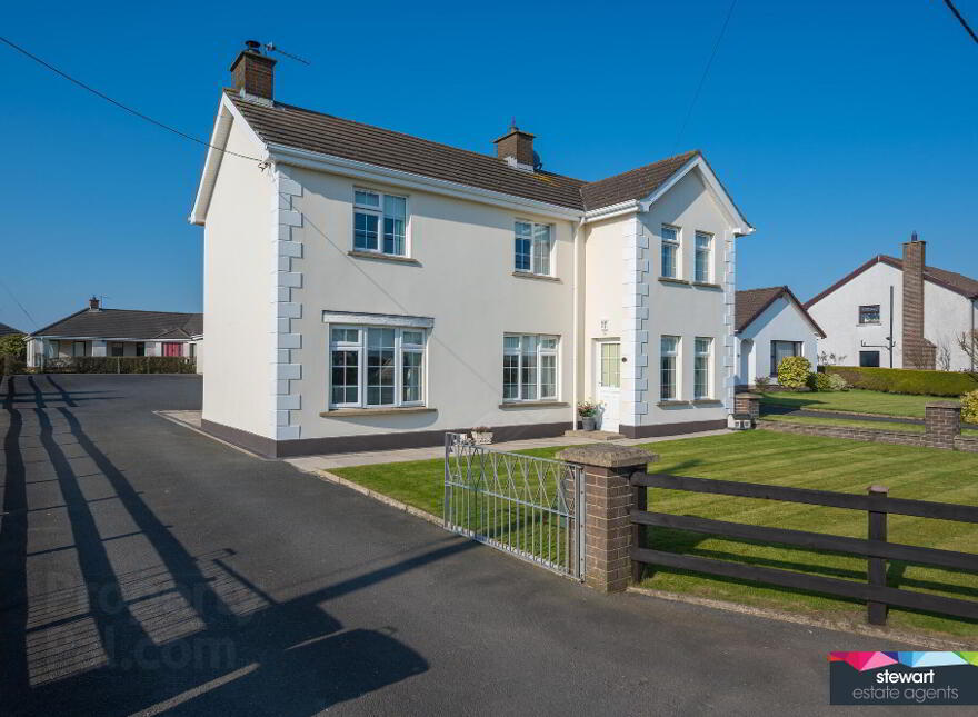 8 Maghaberry Road, Moira, Maghaberry, Lisburn, BT67 0JE photo