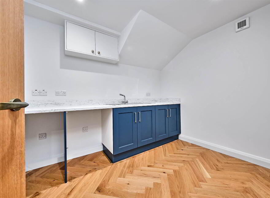 Apt 1, 5 Harbour Road, Carnlough, BT44 0EU