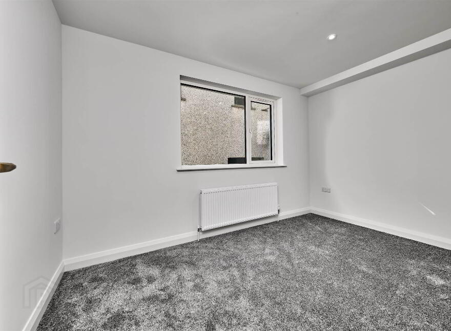 Apt 1, 5 Harbour Road, Carnlough, BT44 0EU