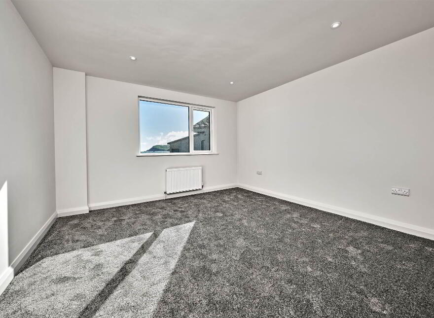 Apt 1, 5 Harbour Road, Carnlough, BT44 0EU