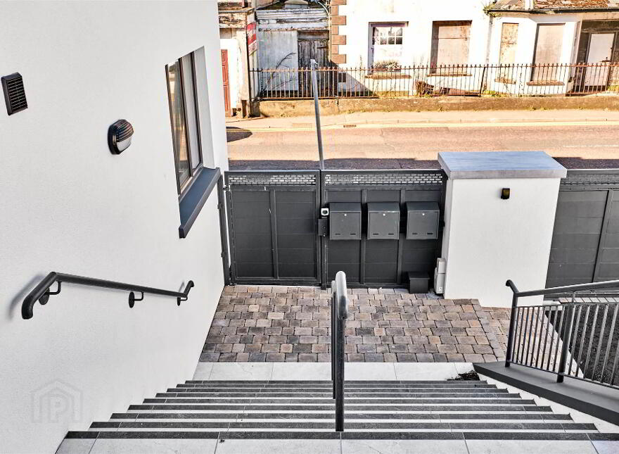 Apt 2, 5 Harbour Road, Carnlough, BT44 0EU