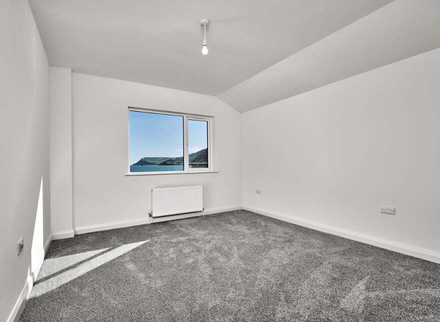 Apt 2, 5 Harbour Road, Carnlough, BT44 0EU