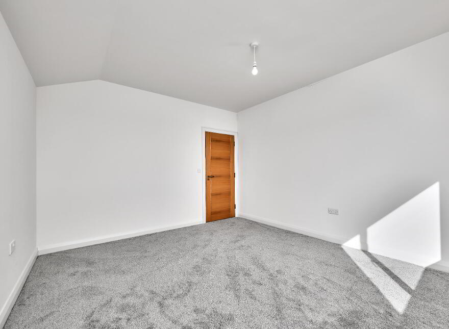 Apt 2, 5 Harbour Road, Carnlough, BT44 0EU