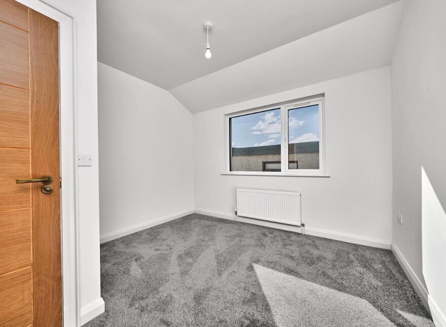 Apt 2, 5 Harbour Road, Carnlough, BT44 0EU
