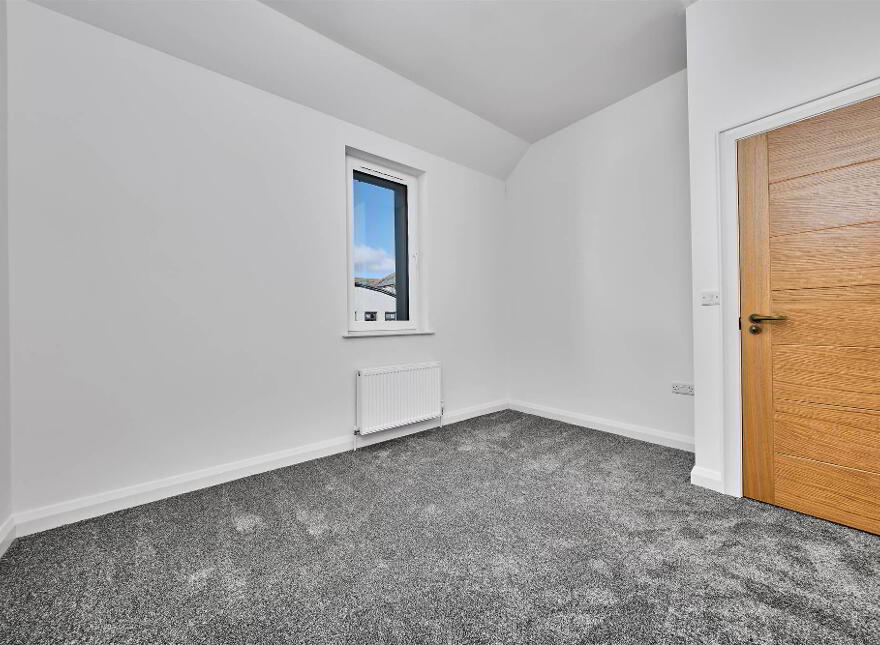 Apt 3, 5 Harbour Road, Carnlough, BT44 0EU