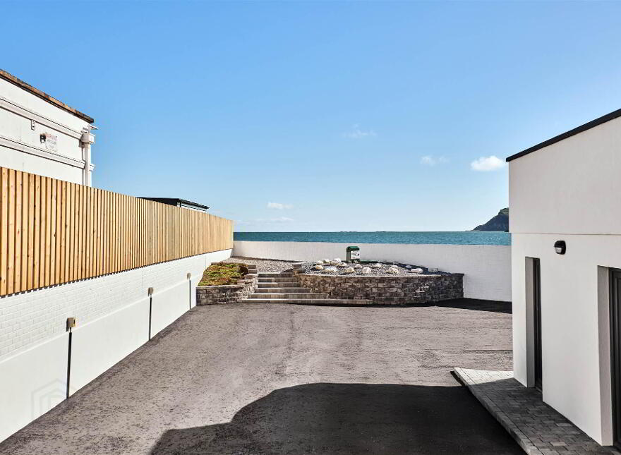 Apt 3, 5 Harbour Road, Carnlough, BT44 0EU
