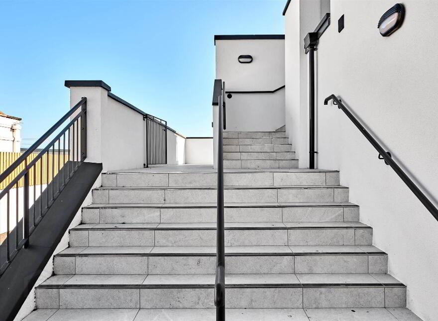 Apt 3, 5 Harbour Road, Carnlough, BT44 0EU
