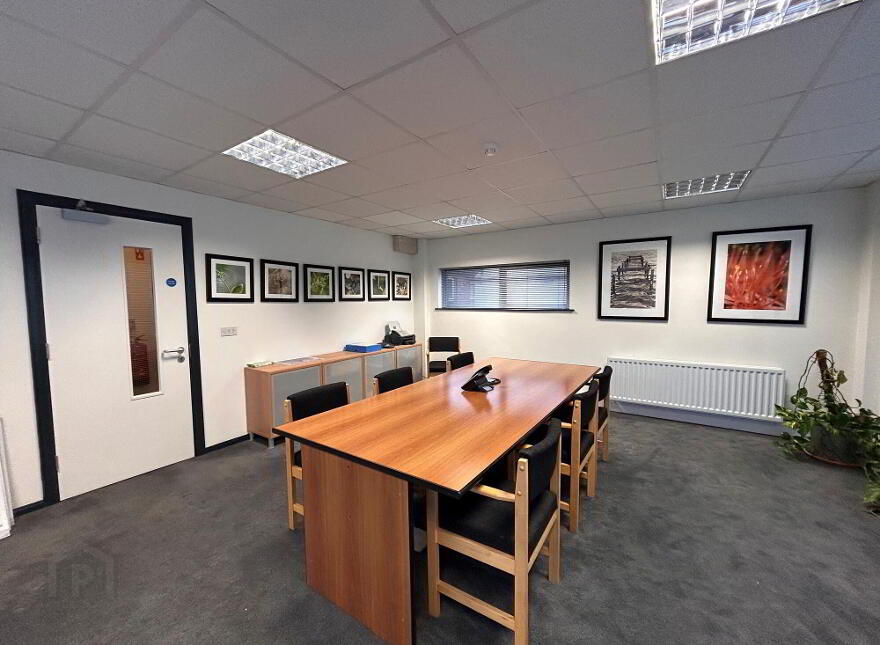 128a Eglantine Avenue, Belfast, BT9 6EU