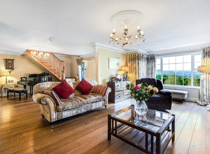 4 Woodbridge Hill, Waterside, BT47 2EE