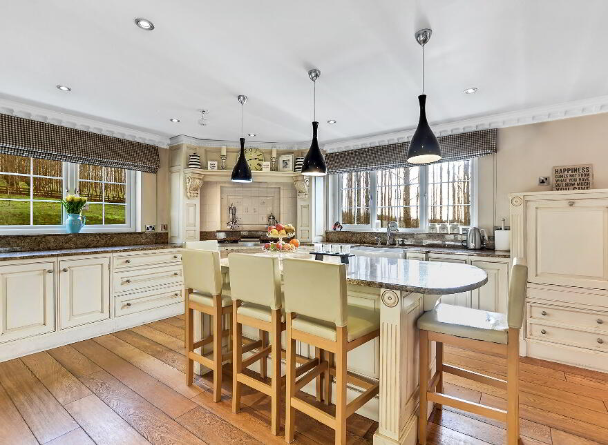 4 Woodbridge Hill, Waterside, BT47 2EE