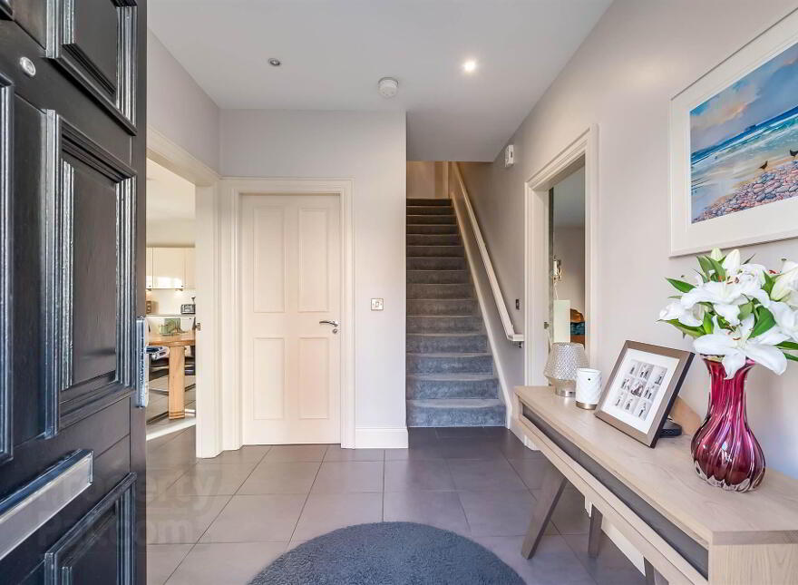 7 Bracken Hill Terrace, Belfast, BT8 6ZT photo
