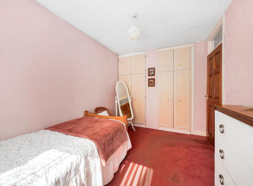 14 Yellow Meadows Drive, Clondalkin, Dublin, D22XD53