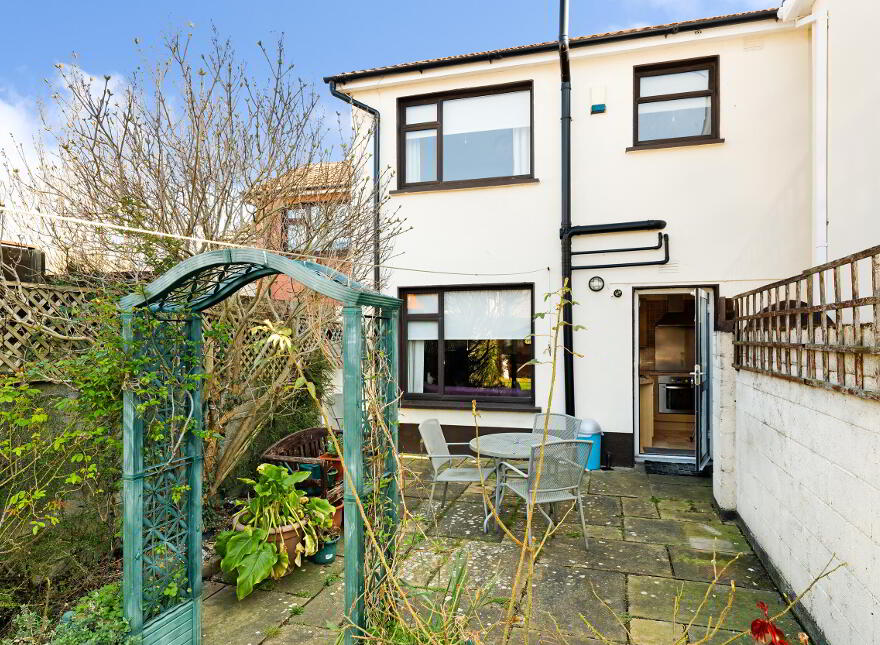14 Yellow Meadows Drive, Clondalkin, Dublin, D22XD53
