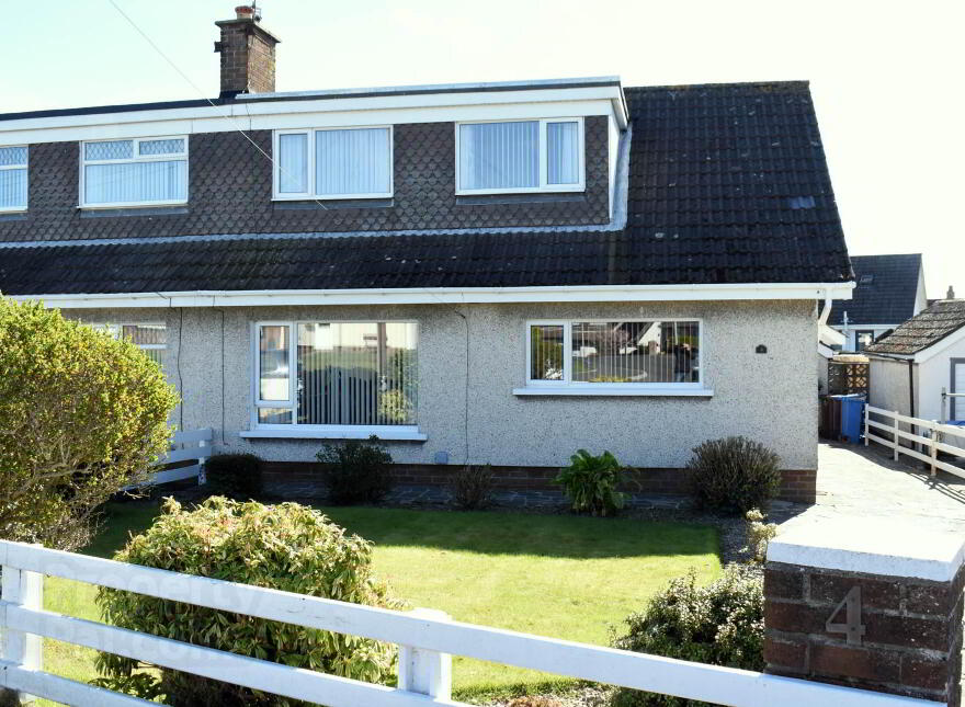 4 Ashley Park, Millisle, Newtownards, BT22 2BJ photo