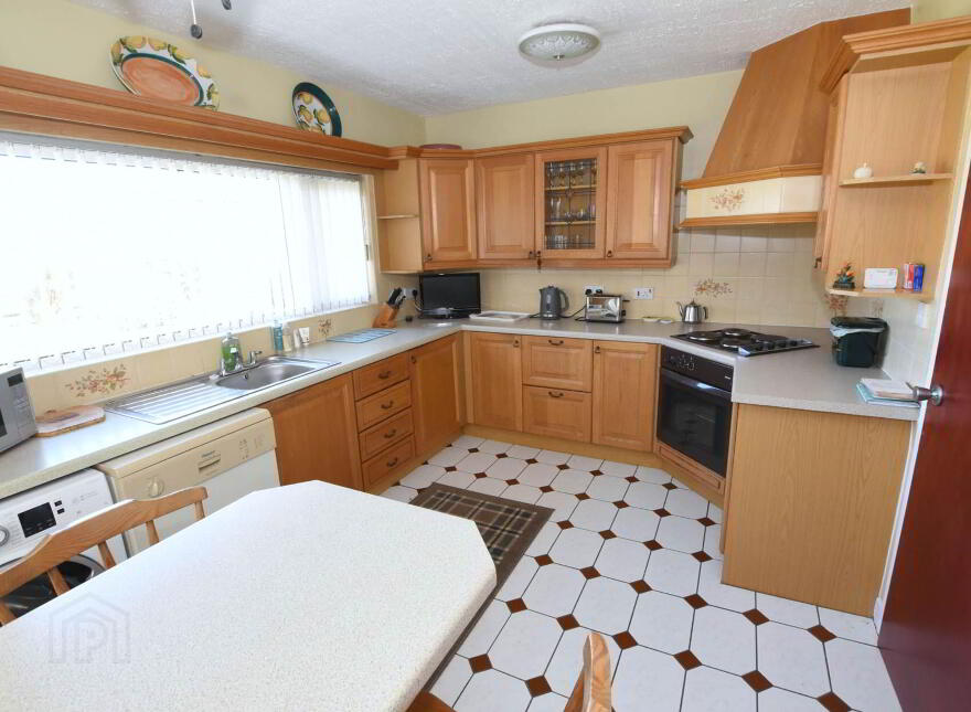 4 Ashley Park, Millisle, Newtownards, BT22 2BJ