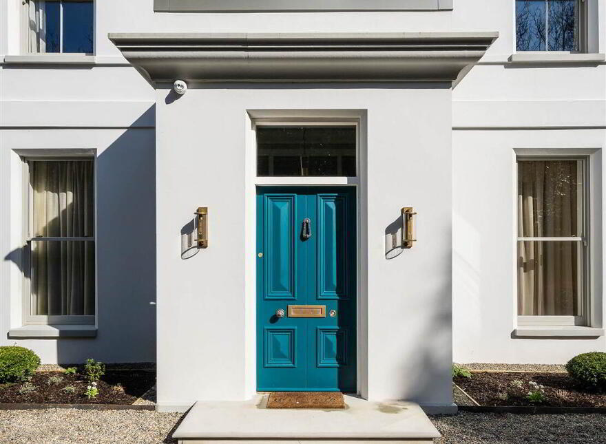 Oranmore, 43 Station Road, Craigavad, Holywood, BT18 0BP