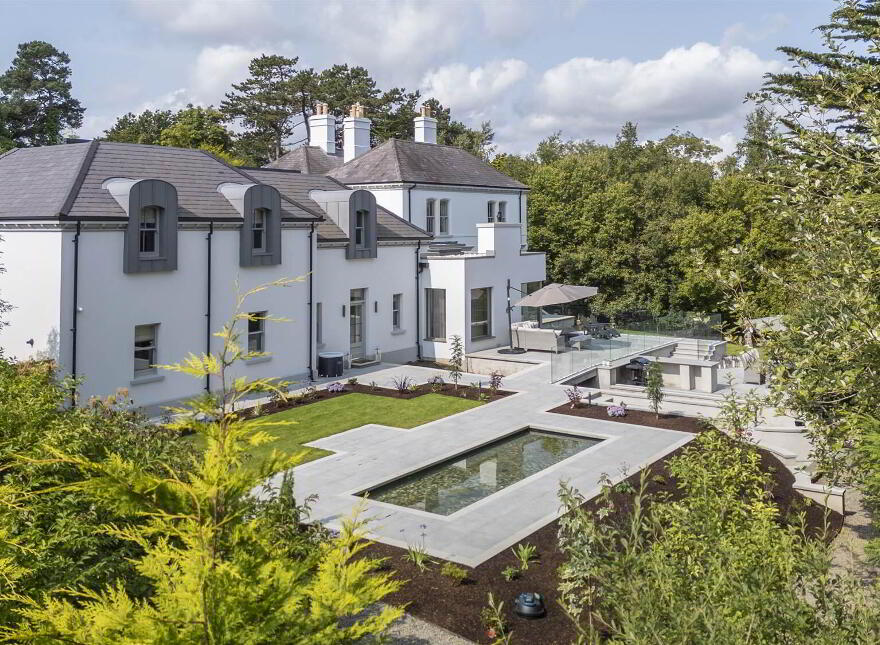 Oranmore, 43 Station Road, Craigavad, Holywood, BT18 0BP