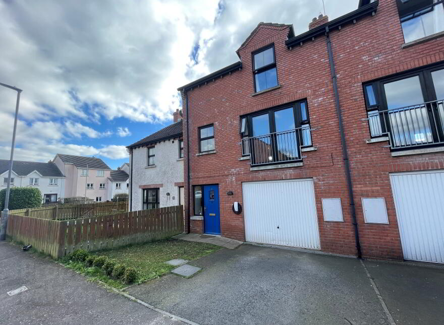 18 Drummond Park, Ballynahinch, BT24 8GE photo