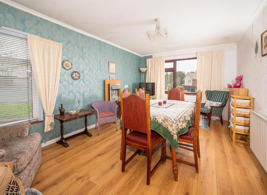 35 Downhill Avenue, Belfast, BT8 7EF