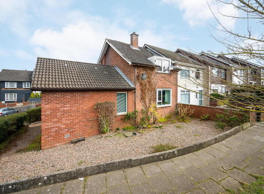 35 Downhill Avenue, Belfast, BT8 7EF