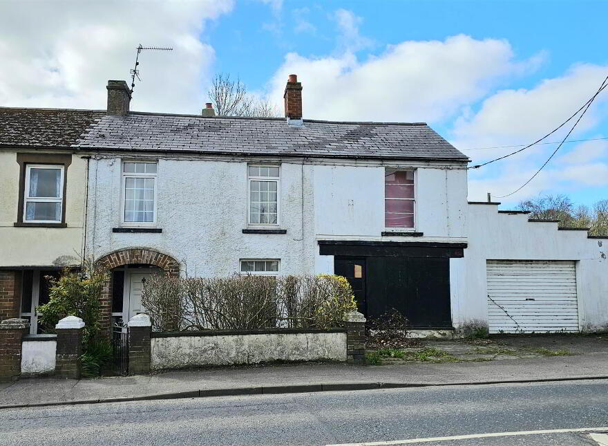 34 Woodburn Road, Carrickfergus, BT38 8PX photo