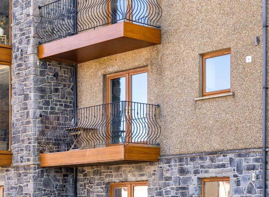 9 Tunnel Brae Court, Main Street, Castlerock, BT51 4EW