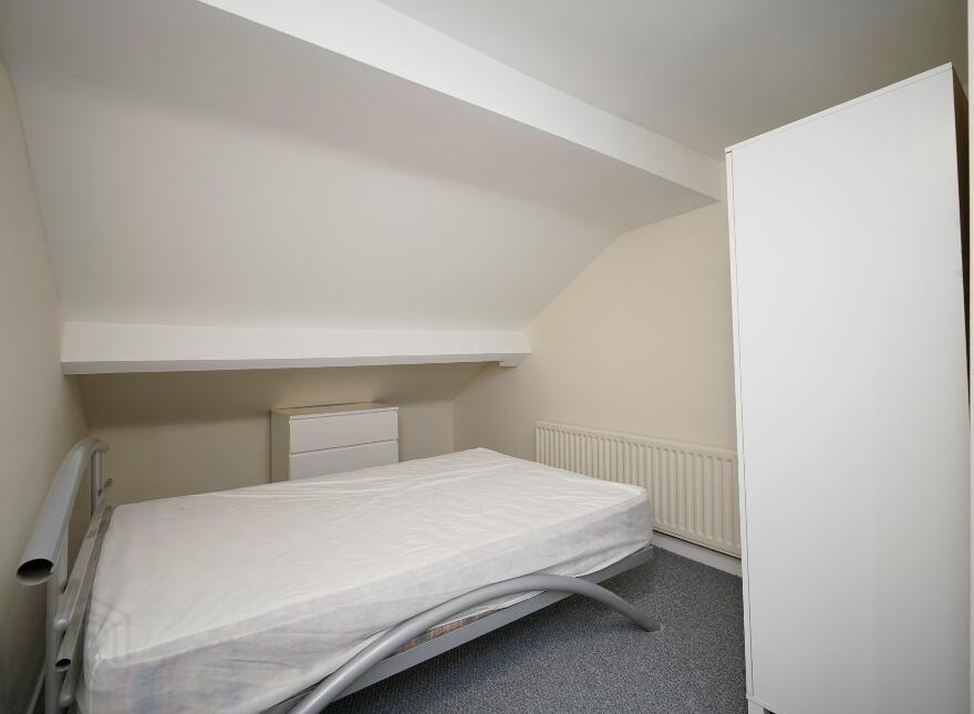 37 Ashley Avenue, Lisburn Road, Belfast South, Belfast, BT9 7BT