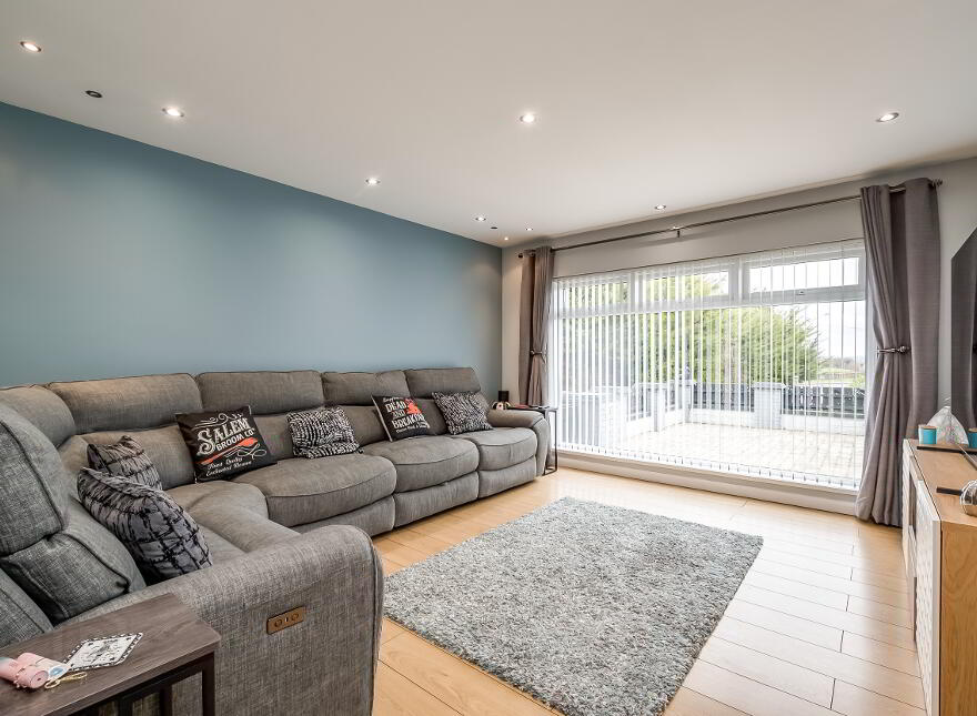 32 Marshallstown Road, Carrickfergus, BT38 9DE