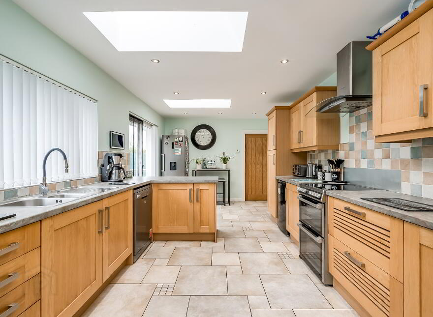 32 Marshallstown Road, Carrickfergus, BT38 9DE