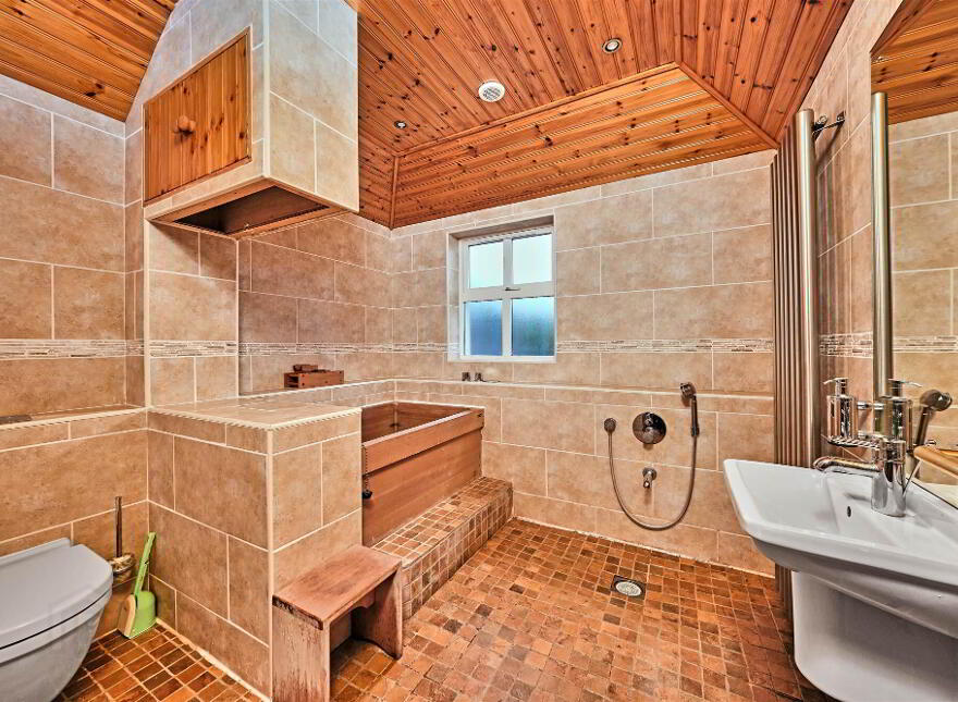 19 Drumavoley Road, Ballycastle, BT54 6PG