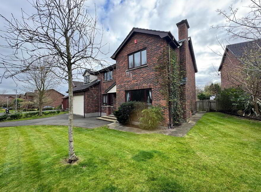 11 Woodfield Glen, Jordanstown Road, Newtownabbey, BT37 0ZW