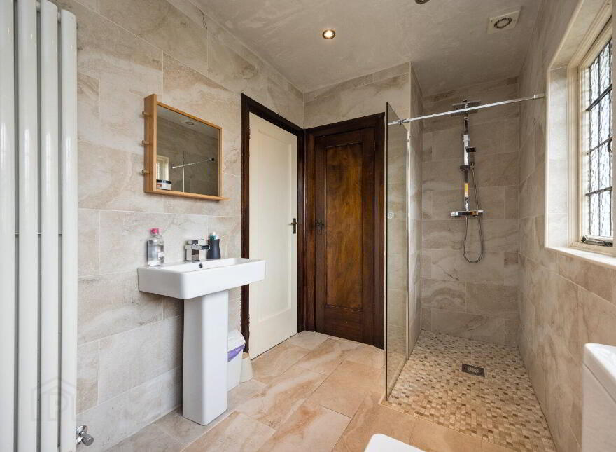 12 Cambourne Park, Belfast, BT9 6RL
