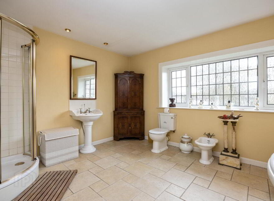 12 Cambourne Park, Belfast, BT9 6RL