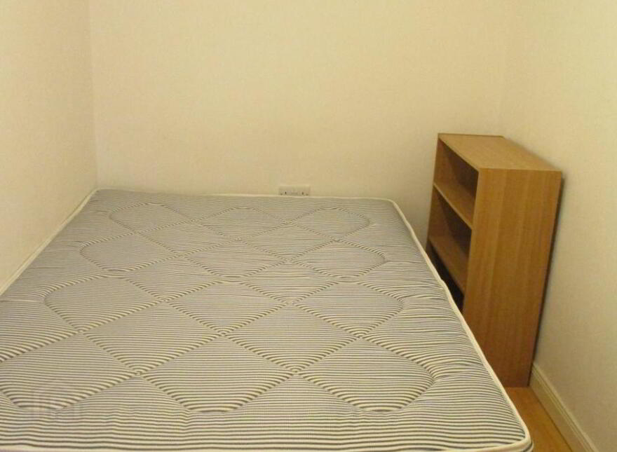 Three Great Apartments, 34 Magdala Street, Queens Botanic Quarter, Belfast, BT7 1PU