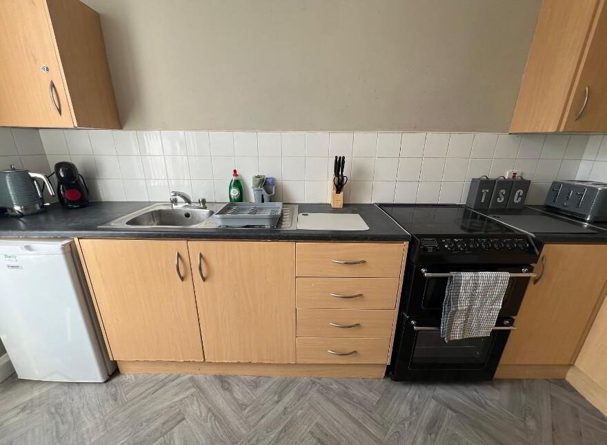 University Street, Room 1, All Bills Included, Belfast, BT7 1FZ