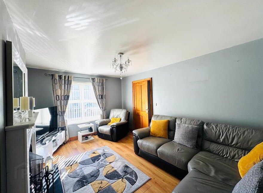 42 Elm Wood Green, Castlederg, BT81 7GZ