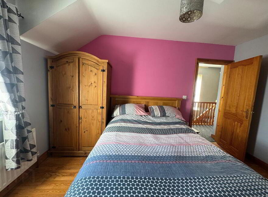 42 Elm Wood Green, Castlederg, BT81 7GZ