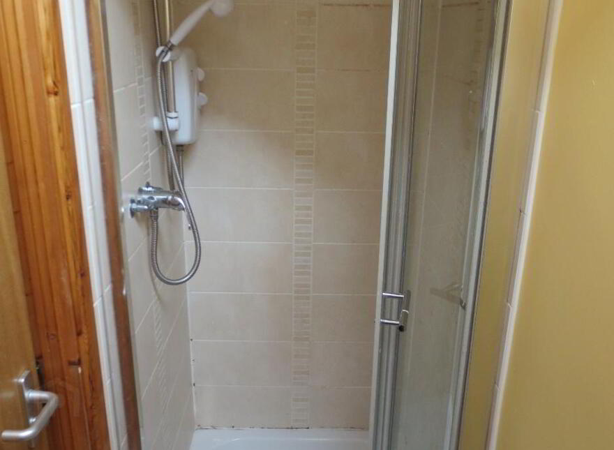 Two Great Apartments, 2A Carmel Street, Queens Quarter, Belfast, BT7 1QE