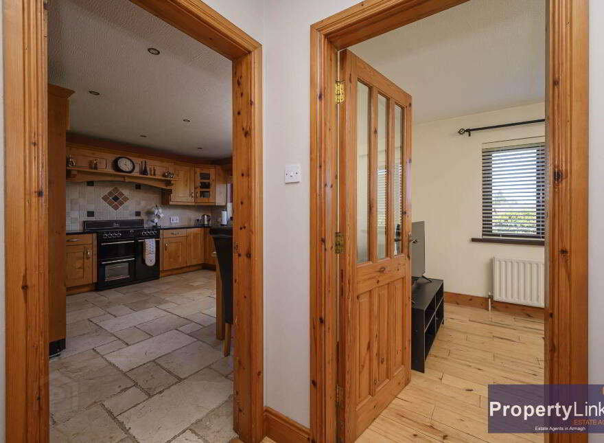 20 Cavanacaw Park, Armagh, BT60 2EA