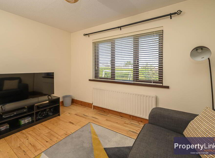 20 Cavanacaw Park, Armagh, BT60 2EA
