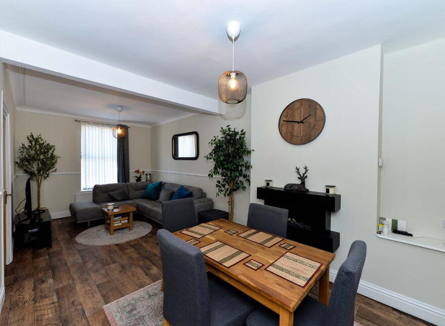 31 Marquis Street, Newtownards, BT23 4DX